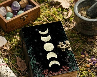 Moon Phase Leather Journal: Vintage Deckle Edge Paper Sketchbook