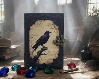 Raven Grimoire: Kunstleder Buch der Schatten mit Schloss