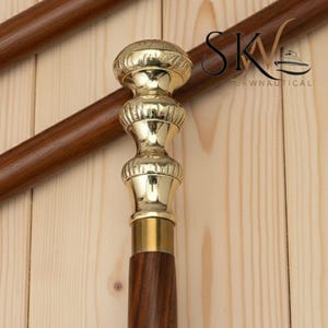 Canne de marche en bois avec poignée en laiton, canne de jogging pour homme et femme, cadeau de voyage