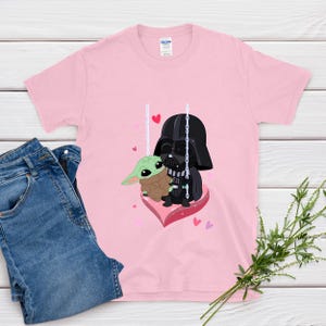 Star Wars Baby Yoda and Darth Vader Swing Shirt, Cute Heart Love Tee, Adorable Galaxy Valentine T-Shirt, Sweet Cartoon Lovers Top bild 9