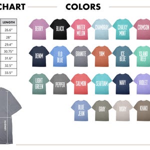 Op de afbeelding: Maattabel en kleuropties voor t-shirts. De maattabel toont afmetingen in inches voor maten S tot 4XL. Kleuropties zijn Berry, Black, Water Melon, Chambray, Chalky Mint, Crimson, Crunch Berry, Denim, Flo Blue, Granite, Yam, Ice Blue, Island Reef, Lagoon Blue, Light Green, Pepper, Salmon, Seafoam, Navy, Violet, Blossom, Blue Jean, Gray, Ivory, Khaki en Monarch.