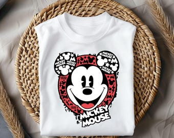 Mickey Mouse Retro Tee, Classic Mickey Face Shirt, Vintage Cartoon Style Top, Fun Character Graphic Tee, Cute Disney Inspired Casual T-Shirt