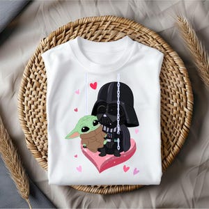Star Wars Baby Yoda and Darth Vader Swing Shirt, Cute Heart Love Tee, Adorable Galaxy Valentine T-Shirt, Sweet Cartoon Lovers Top bild 1
