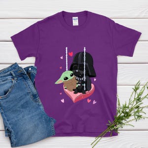 Star Wars Baby Yoda and Darth Vader Swing Shirt, Cute Heart Love Tee, Adorable Galaxy Valentine T-Shirt, Sweet Cartoon Lovers Top bild 12