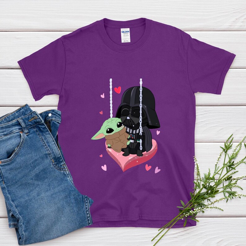Star Wars Baby Yoda and Darth Vader Swing Shirt, Cute Heart Love Tee, Adorable Galaxy Valentine T-Shirt, Sweet Cartoon Lovers Top bild 12