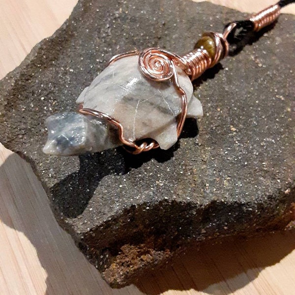 Mexican Onyx Turtle Copper Wire Wrap Necklace,  Turtle Necklace with Tiger Eye Bead