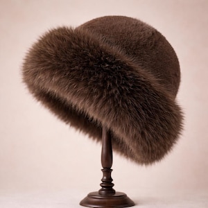 LSGGTIM Cappello da donna in pelliccia sintetica, Colbacco rosa, Cappello invernale in pelliccia sintetica tinta unita