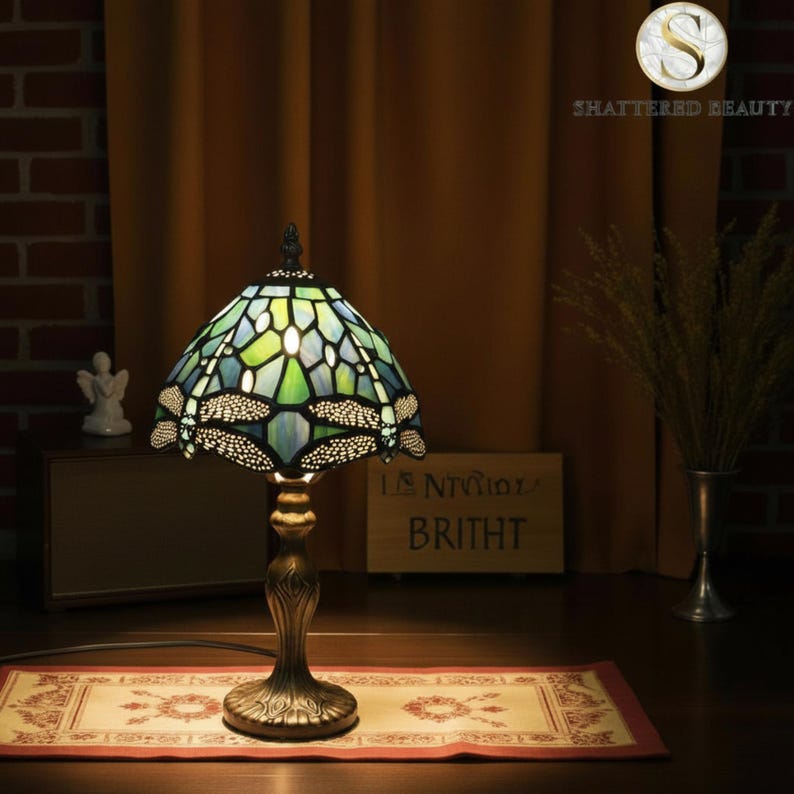 Tiffany Style Stained Glass Table Lamp, Dragonfly Green Glass Bedside Light