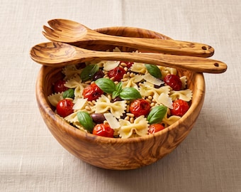 Ensaladera grande de madera de olivo, cuenco hondo con utensilios para servir incluidos (30 cm)