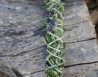 Räucherbündel - Beifußreinigung, Kräuterbündel mit Beifuß, Reinigung, Rituale, Räucherwerk, Unikate