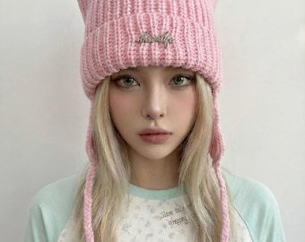 Gorro de crochê com orelhas de gato em lã, ideal para o inverno.