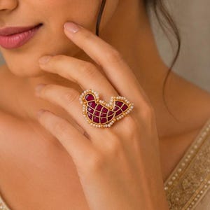 Anillo Kundan de perlas hecho a mano, joyería étnica nupcial chapada en oro rosa rubí de 22 quilates