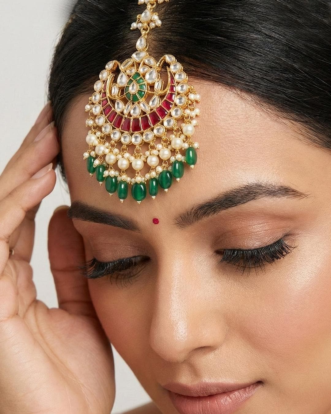 Kundan Pearl Maang Tikka, Emerald Green Stones, Indian Bridal Headpiece