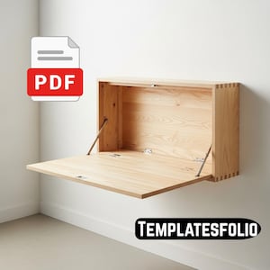 Peut inclure: Un bureau mural en bois clair avec le panneau avant ouvert. Le bureau est rectangulaire avec un grain de bois visible et des joints à queue d'aronde. Le texte "TEMPLATESFOLIO" est affiché dans un ovale noir. Une icône PDF est dans le coin supérieur gauche.