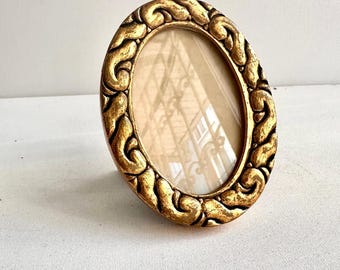 Antique Art Nouveau gilded Frame (10.5cm x 8cm)
