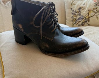 Freebird Black Distressed Leather Lace Up Ankle Boots Artisan Moto Western SZ 8