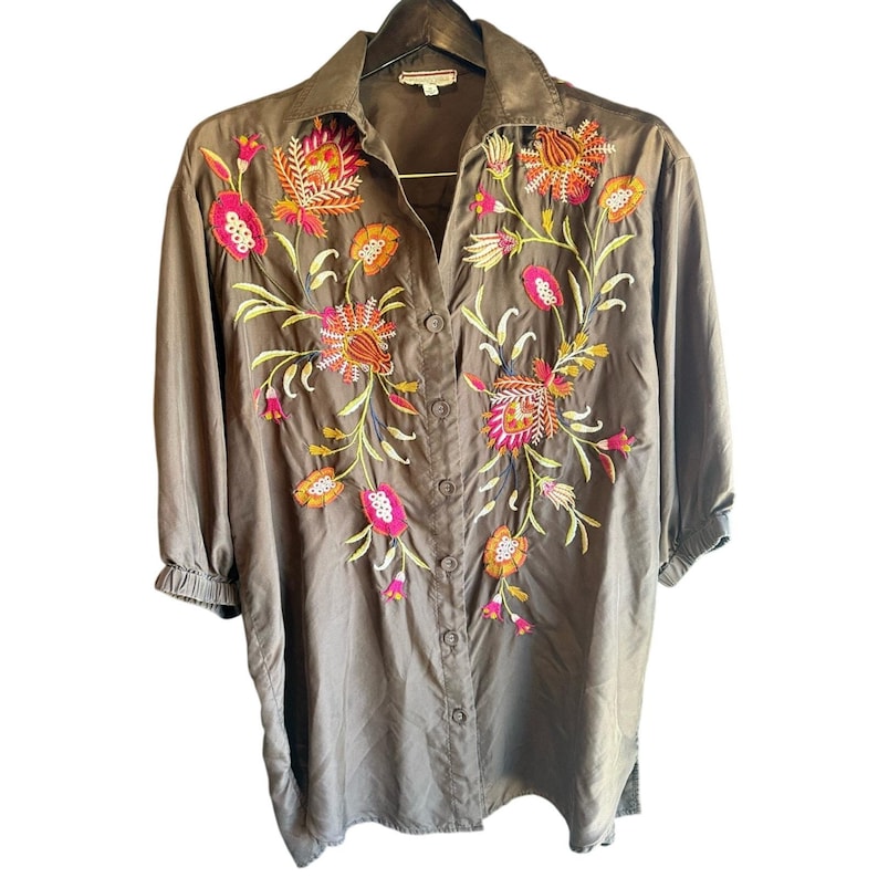 Johnny Was 100% Silk Embroidered Boho Tunic Blouse Floral Art To Wear artisan M image 1