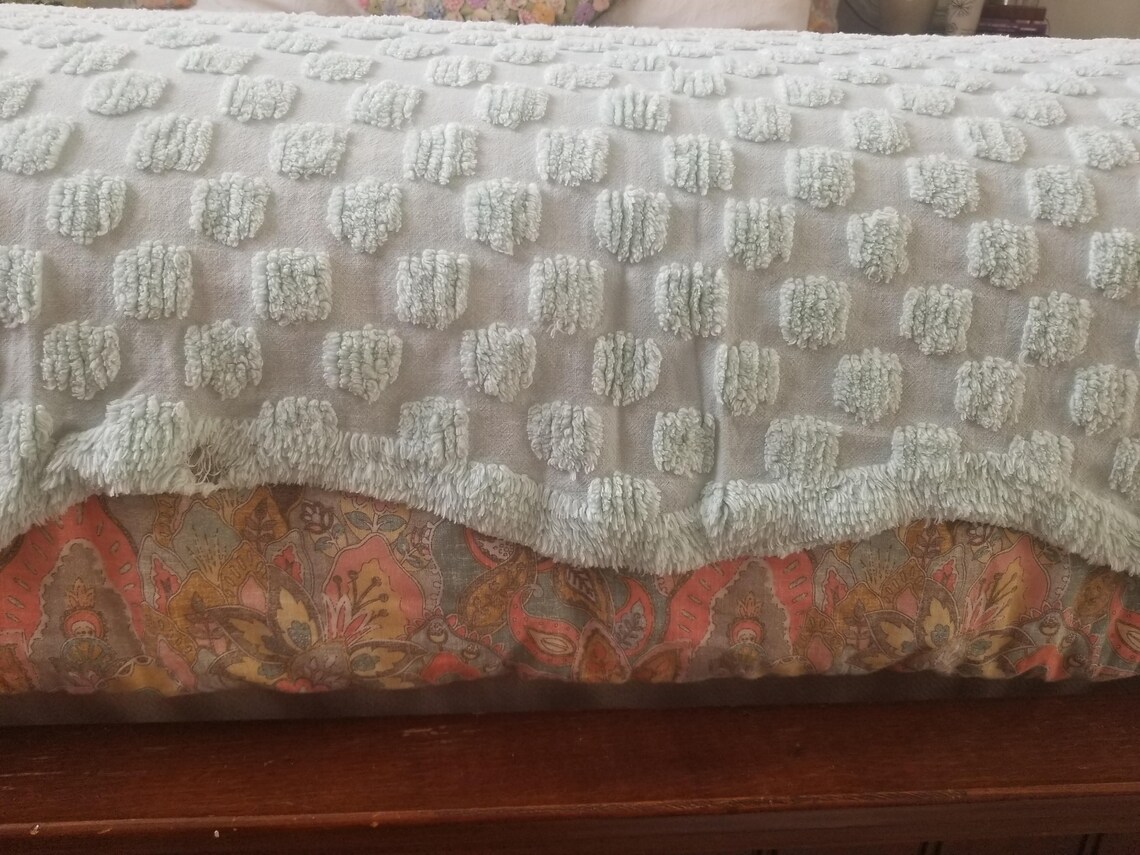 Beautiful 65 X 97 Chenille Bed Cover Chenille Etsy