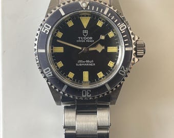 Vintage Tudor 94010 submariner watch, restored into original Rolex Case,  circa 1980