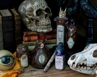 Botellas de poción de cuento de hadas oscuro, pociones de Halloween, pociones mágicas, clase de pociones, pociones de bruja, pociones de mago, decoración de pociones, arte alterado