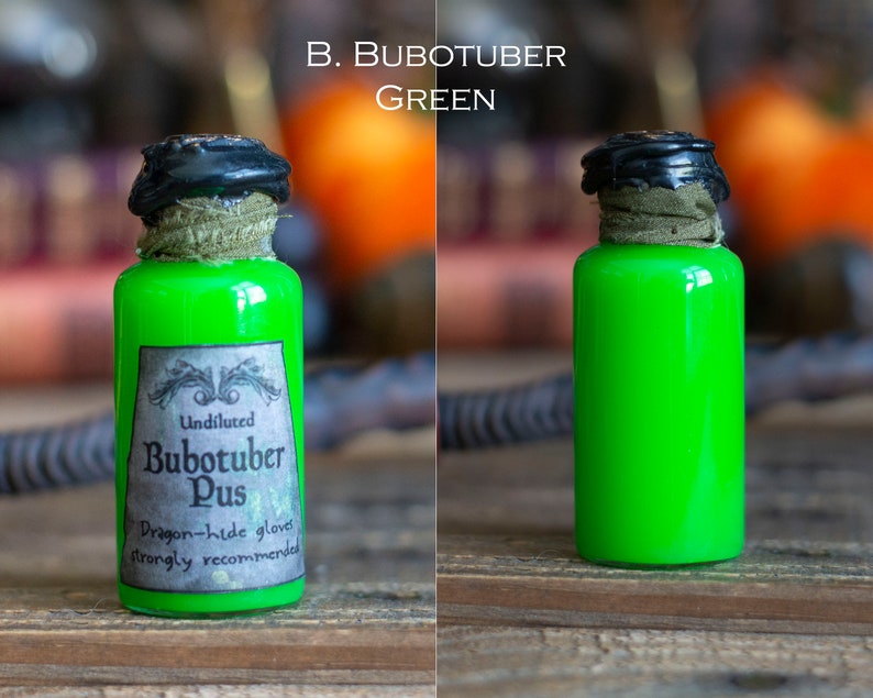 Mini Wizard School Potion Bottle, Potions Class, Potion Bottle, Movie Props, Wizarding School, Witch Potions, Holiday Gift Idea B. Bubotuber Green