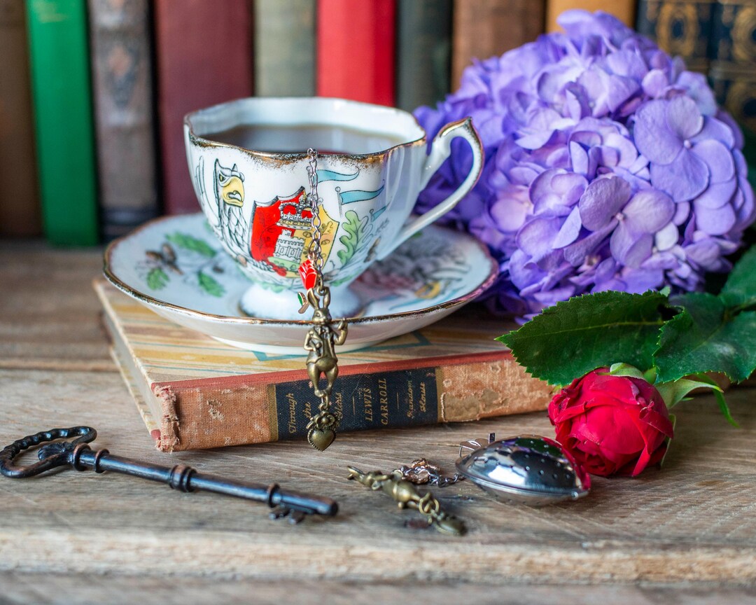 Alice in Wonderland Tea Infuser: Rabbit Charm, Book Lover Gift - Etsy