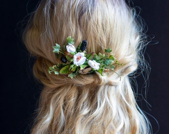 Wild Blackberry Decorative Hair Comb, Moss Decorative Comb, Fairytale Wedding, Flower and Moss Hair Comb, Fairy Hair Clip, Fairy Hair Comb