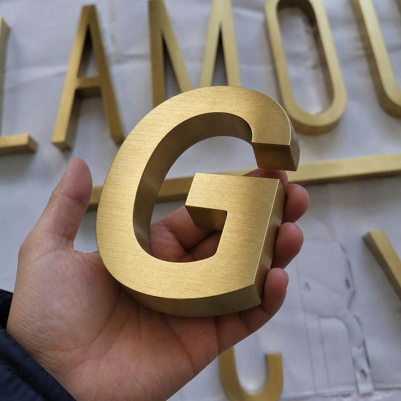 Letrero metálico personalizado con logotipo, letras 3D de acero inoxidable, letrero comercial cortado con láser, letrero de pared para recepción de oficina, señalización de metal cepillado. imagen 10