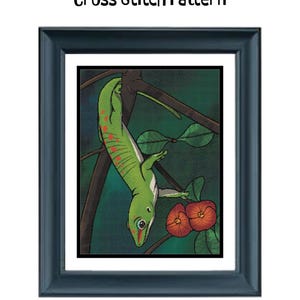 Green Gecko - Large Counted Cross Stitch Pattern, Intermediate Difficulty image 2