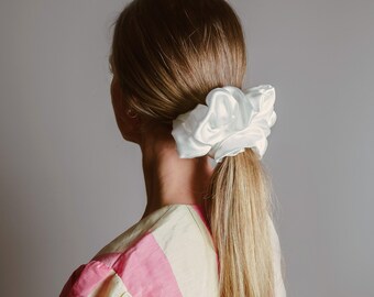 Pure Silk Scrunchie Ivory. Hair Scrunchie. Silk Hair Tie. Hair Elastic. Hair Ties. Hair Accessories.