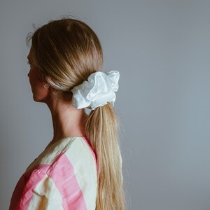 Pure Silk Scrunchie Ivory. Hair Scrunchie. Silk Hair Tie. Hair Elastic. Hair Ties. Hair Accessories. image 3