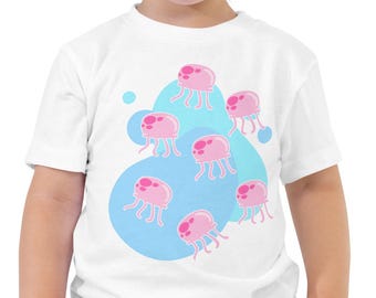 Camiseta infantil Modern Jellies de Bella Canvas con estampado de medusas oceánicas.