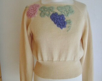 Vintage Cream Floral Sweater F 36 Small