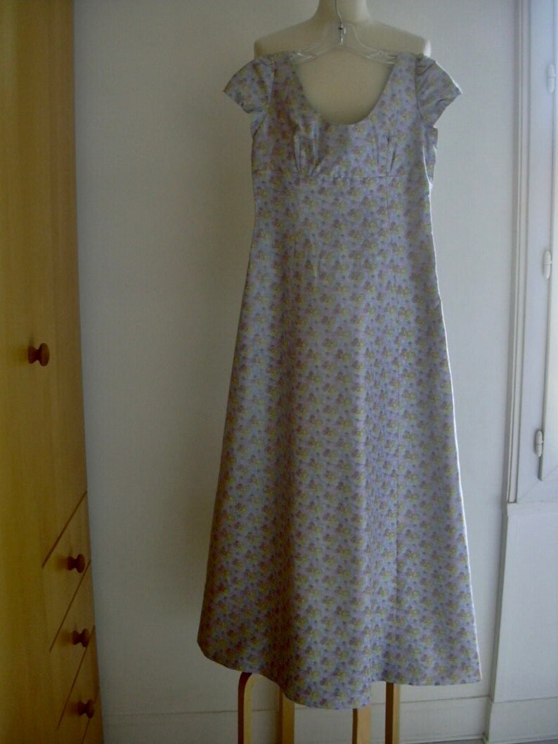 1960s Vintage Empire Waist Floral Light Blue Silk Gown Maxi Long Dress Short Sleeve XXS-XS