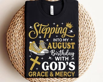 Camisetas de cumpleaños de agosto para mujer, regalo para mujer afroamericana Leo, camiseta de reina de cumpleaños afroamericana, camiseta de cumpleaños con zapatillas Stepping Into August
