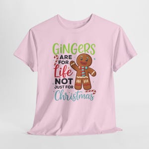 ジンジャーブレッドクッキーのイラストTシャツ | 「ジンジャーはクリスマスだけじゃない、一生もの」