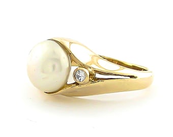 Handmade 14k Gold Ring with Natural Pearl and White Zircon