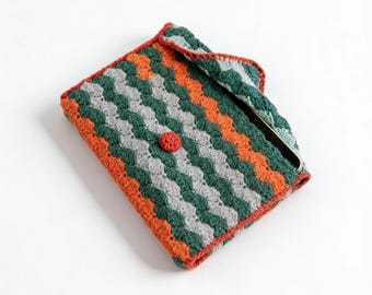 Retro Modern Tablet Cozy Crochet Pattern | Instant PDF Download