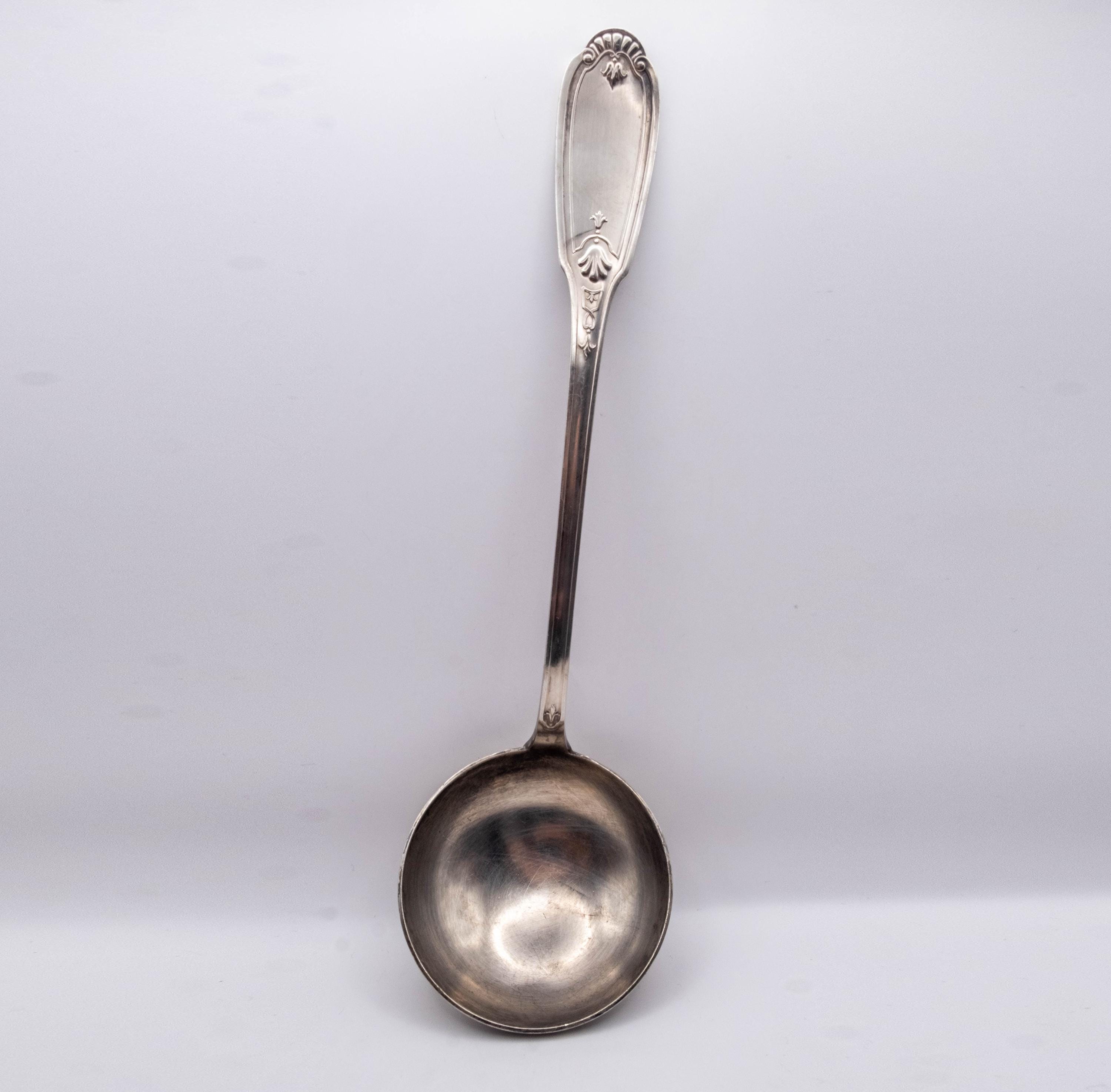 MÉNAGÈRE EN MÉTAL argenté des années 1940-50 EUR 45,00 - FR