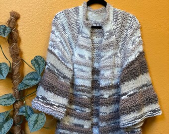 Sale ! Cardigan Knitting  pattern.  Bell  sleeves,   Size S, M , L,  XL  Chunky ,  Confortable. English