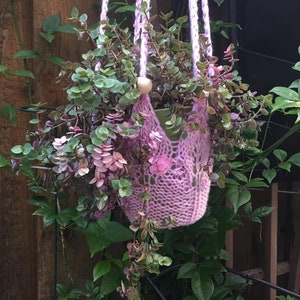 Plant hangers knitting  pattern . Knit plant hangers pattern. Patterns .