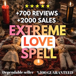 Può includere: Una tazza di ceramica bianca con manico nero e la scritta "But First, Coffee" in grassetto nero. La tazza è posta su uno sfondo sfocato, che suggerisce un'atmosfera accogliente.