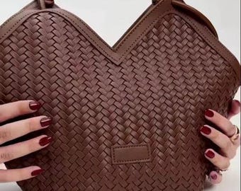 Handwoven Leather Tote Bag – Minimal style,Spacious Design, Shoulder Bag,Gift for Her