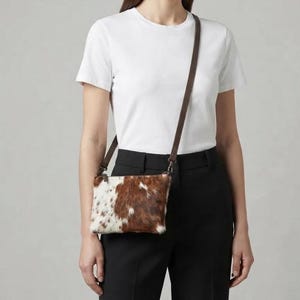 Cowhide Crossbody Bag, Cow Print Zip Pouch, Hair on Hide Leather Purse, Small Shoulder Bag, Western Boho Bag, Gift for Her.