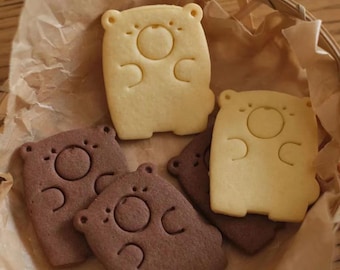Bear Cookie Cutter, Plastic Biscuit Mold for Kids