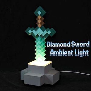 Luminária Noturna Espada Pixel Azul Impressa em 3D com Blocos de PLA - Luminária de Mesa para Quarto Gamer - Decoração para Quarto Infantil/Adolescente - Presente Ideal para Fãs de Jogos