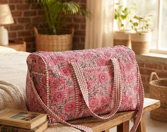 Sac de sport matelassé en coton floral rose fait main, sac de voyage à imprimé bloc, sac de yoga de week-end avec poignée réglable pour femme sac de sport à imprimé bohème
