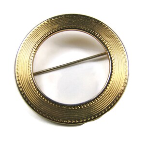 Vintage Gold Tone Brooch