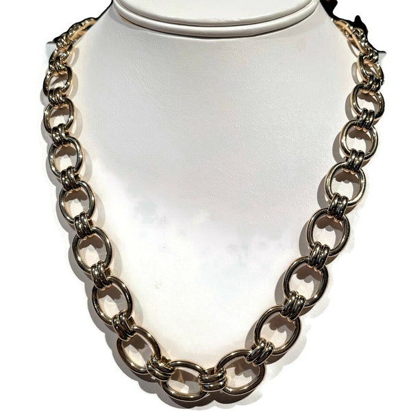 Vintage Necklace for Women, Gold tone polished Metal, Oval links