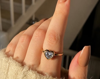 Heart Diamond Gold Ring, 14k Gold Bezel Set Heart Shaped Engagement Ring, Romantic Promise Ring for Women Dainty Heart Jewelry Gift For Wife